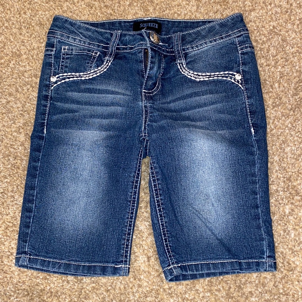 Squeeze girls shorts size 8